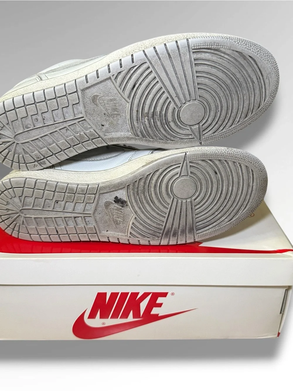 Jordan 1 Retro Low ‘85 Neutral Grey